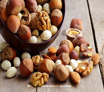 IRAN KEEPS GLOBAL MARKET FOR NIBBLES STOCKED UP