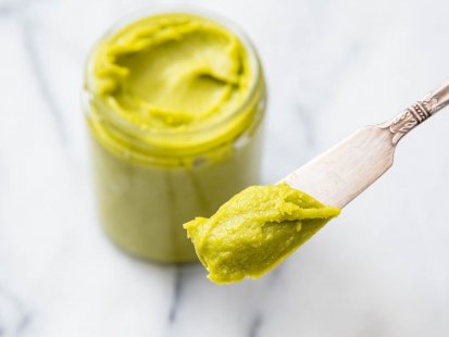 pistachio paste